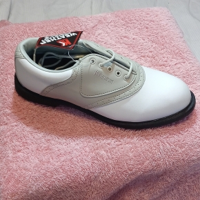 NWT KNIGHT DIAMOND GOLF SHOES WOMENS 7 1/2 M CLEATS SPIKES SNEAKERS WHITE/BIEGE