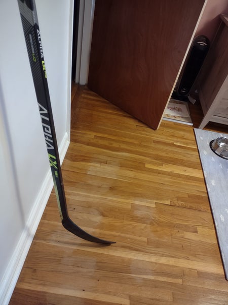 Right Handed Warrior Alpha LX Pro Hockey Stick W03M 70 flex