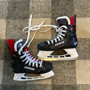 New Bauer Size 3 Hockey Skates