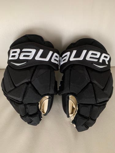 Pro Stock Boston Bruins Bauer 1X Hockey Gloves 13”