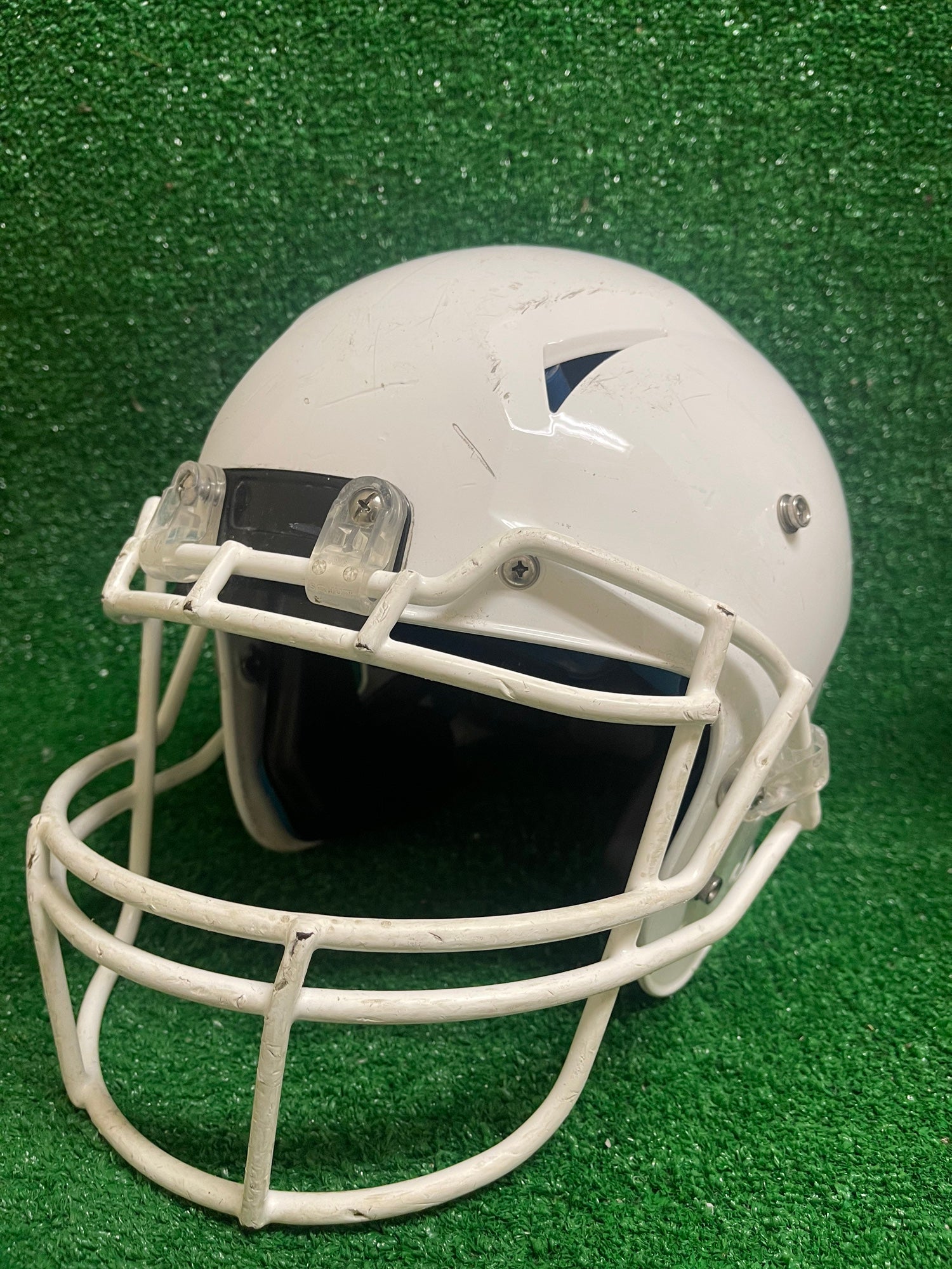 Adult Large - Schutt Vengeance Pro Football Helmet - White | SidelineSwap |  Buy and Sell on SidelineSwap