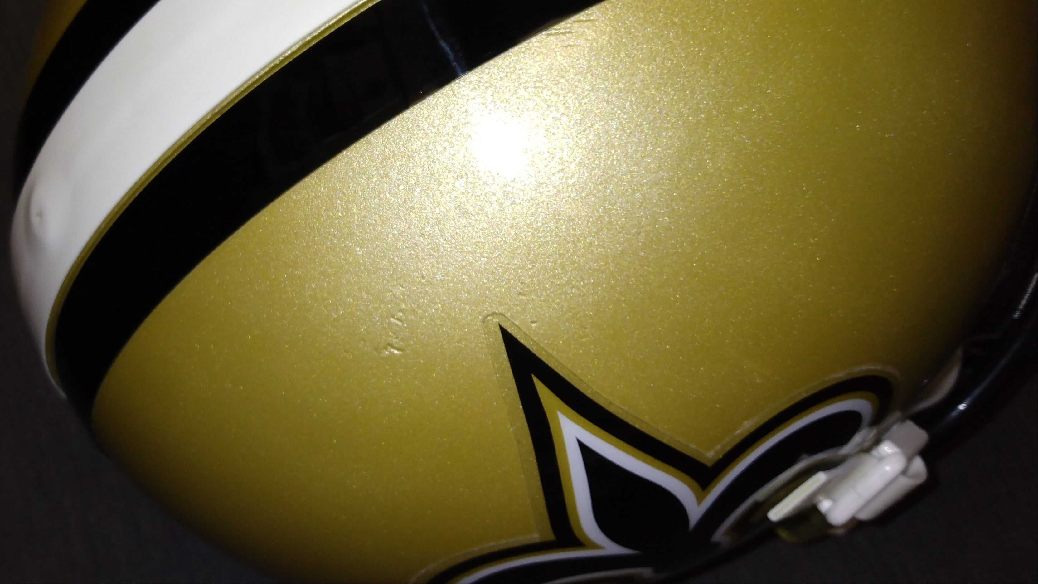 Found a Saints helmet fairly cheap so I threw on a new face-mask and decals  to make a Drew Brees build. : r/Saints