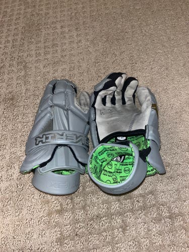 Used Maverik 13" Max Lacrosse Gloves
