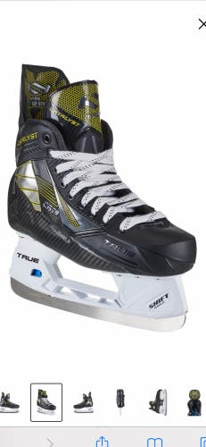 TRUE CATALYST 9 SKATES!!  Size 9