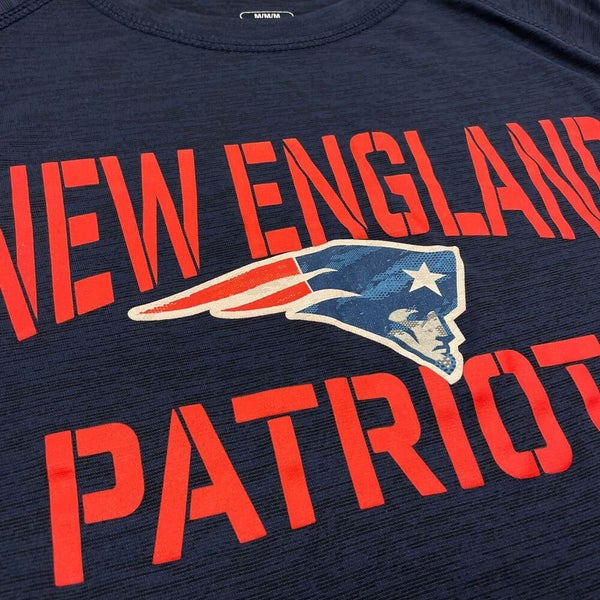 New England Patriots T Shirt Men Medium Red Nike Dri Fit NFL Football Retro  Gym