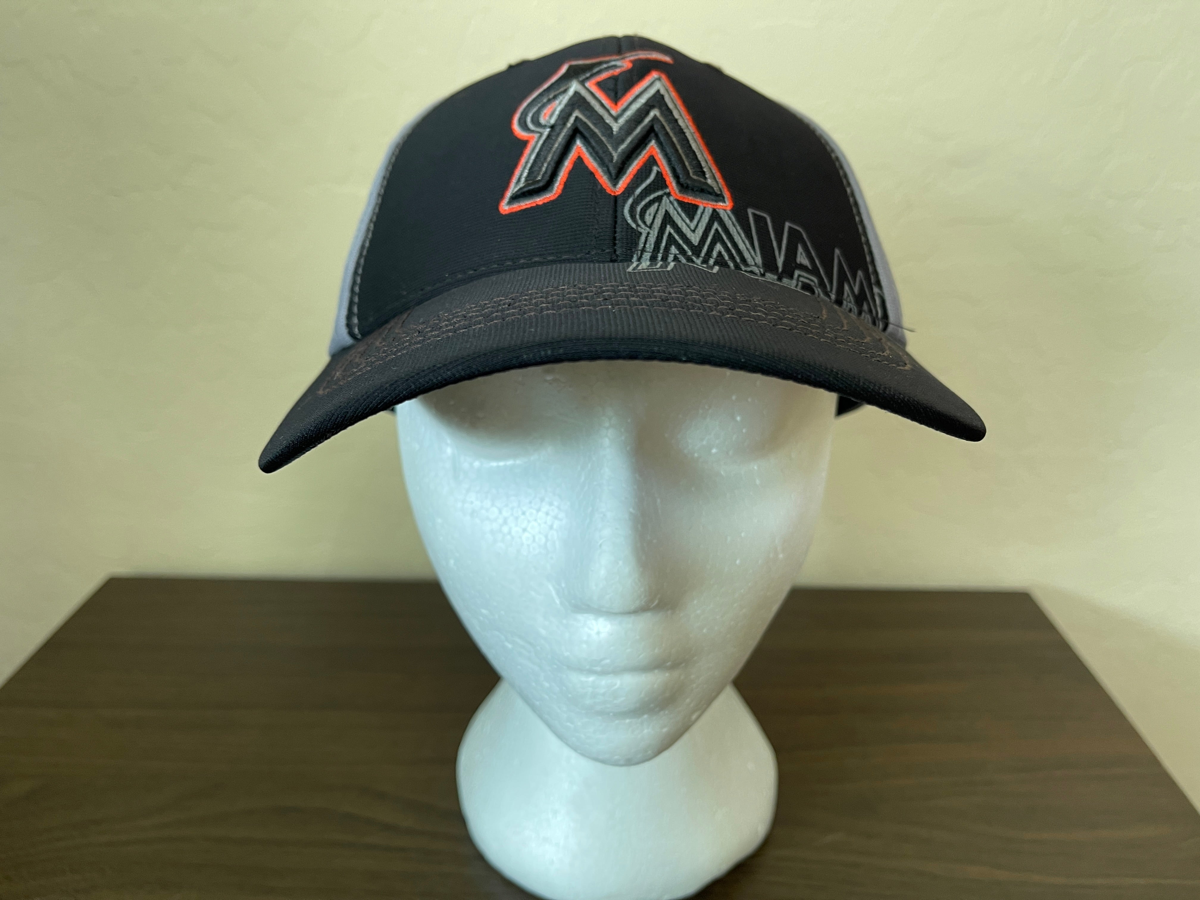 Miami Marlins MLB BASEBALL SUPER AWESOME '47 Brand Adjustable Strap Cap Hat!