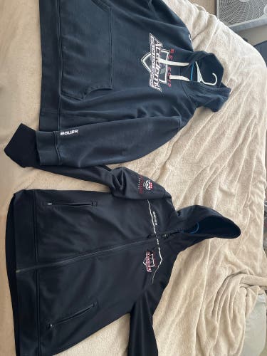 South Kent (Selects Hockey Academy) Bundle (Smoke Free) Great Condition