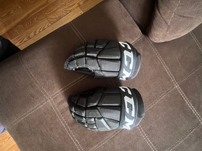 Used CCM 14"  30K KFS Gloves