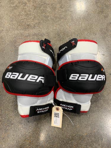 Used Jr Bauer Vapor 1X Goalie Thigh Protector