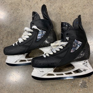 Senior Used True Hockey Skates 9.0