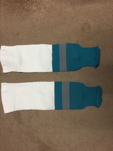 Intermediate New Large Knit Socks