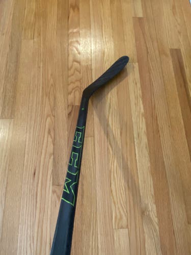 RH CCM Ribcor 48k hockey stick P46