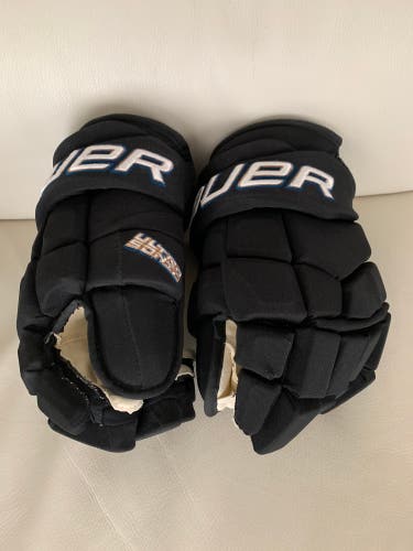 Pro Stock Washington Capitals Bauer Ultrasonic Reverse Retro 13” Hockey Gloves