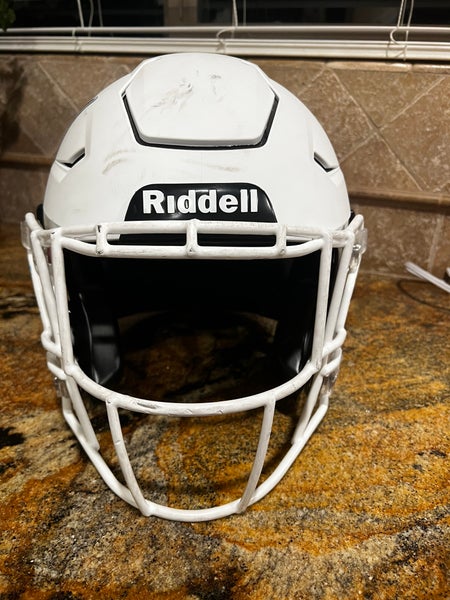 New Large Riddell SpeedFlex Helmet