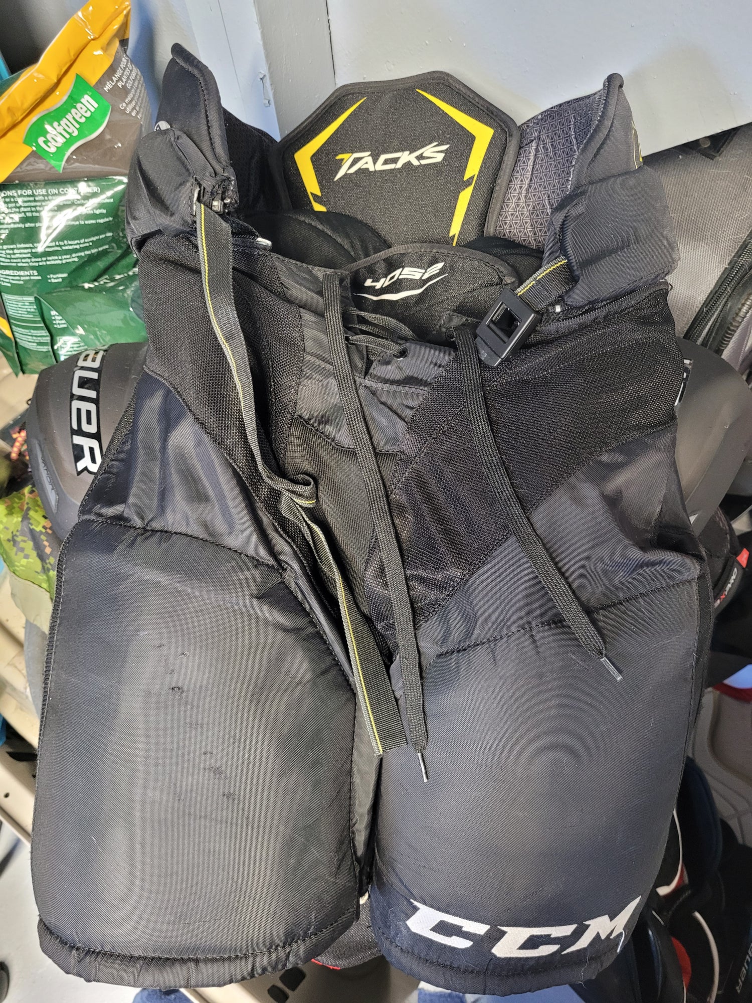 Senior Used Small CCM Tacks 4052 Hockey Pants SidelineSwap