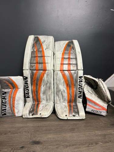 36”+1 Custom Vaughn V6 Leg pads, Blocker and CCM EFlex 2 Glove