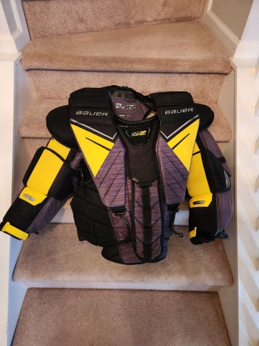 Sr Large Bauer Supreme UltraSonic Goalie Chest Protector