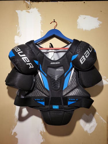 Senior Used Extra Large Bauer Vapor Volt Shoulder Pads