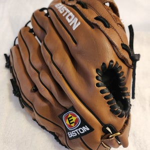 Easton Right Hand Throw Reflex Softball/Baseball Glove 14" All Leather Game Ready glove