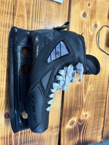 Used True Regular Width Size 8 Custom Pro Hockey Goalie Skates