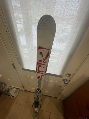 Used 170 cm Max Din 12 Mantra Skis