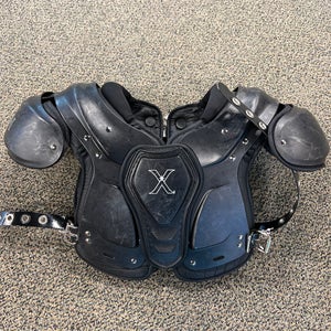 Used Large Xenith Xflexion flyte Shoulder Pads