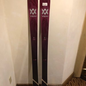 New 2021 Volkl Yumi Skis 168cm (491797)
