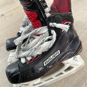 Used Bauer Regular Width Size 3 Vapor 1X Hockey Skates