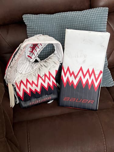 Bauer supreme Mach goalie gloves