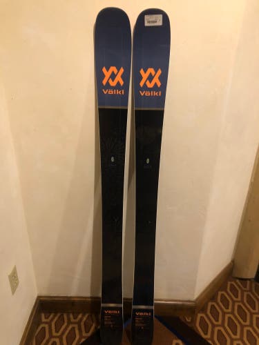 New 2019 Volkl Secret 92 Skis 149cm (436127)