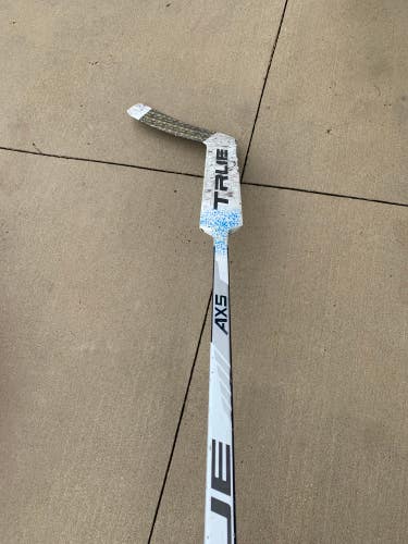 Used Junior True AX5 Regular Goalie Stick 21"