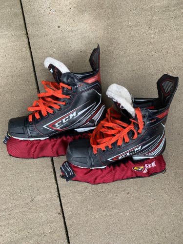 Junior Used CCM JetSpeed FT470 Hockey Skates D&R (Regular) 4.5