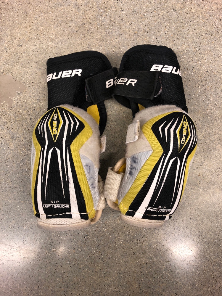 Used Junior Bauer Supreme One40 Hockey Elbow Pads (Size: Small)