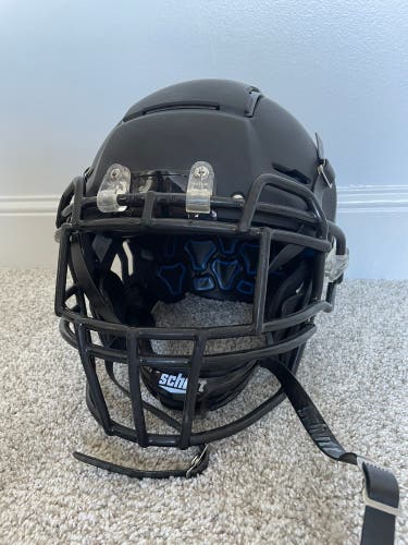 Used Extra Large Schutt F7 Helmet
