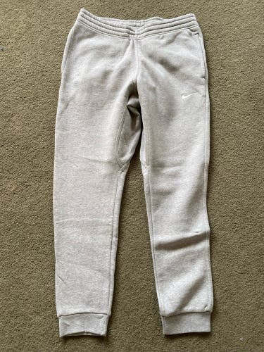 Gray New with Tags Men's Nike Jogger Sweatpanrs