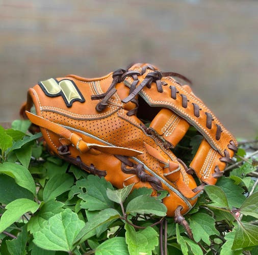 Infield 11.5" special ordermade Baseball Glove