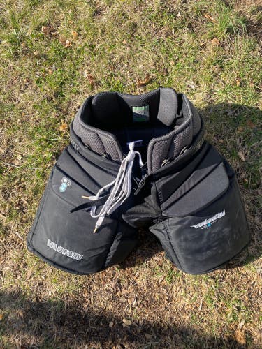 Used XL Vaughn V8 Goalie Pants