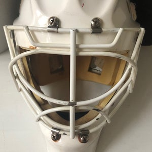 Itech Profile PRO 960 Hockey Goalie Mask With Cat Eye Cage