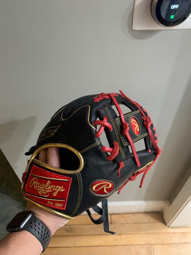 Heart Of The Hide Pro205W-2BG- NWOT