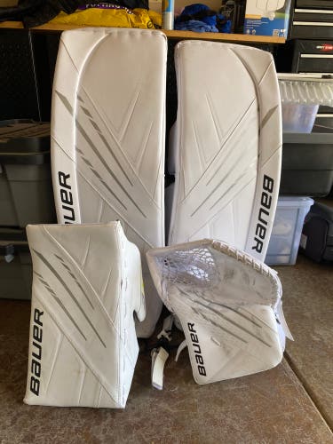 Bauer Vapor 3X Goalie Pads