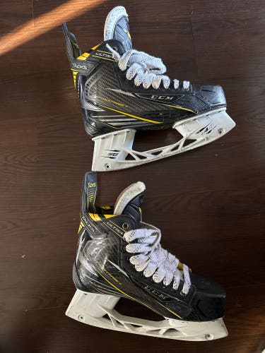 Used CCM Size 7 Ultra Tacks Hockey Skates