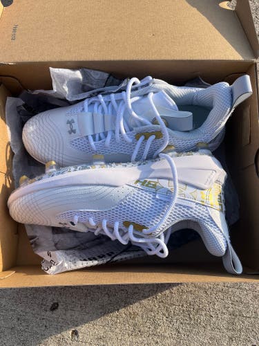 UA Harper 7 low Elite TPU size 11 baseball cleats Brand New