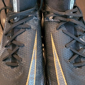 Black Unisex Used Size 8.0 (Women's 9.0) Molded Cleats Nike Phantom GT Elite Cleats