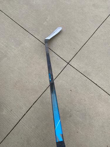 Used Junior Bauer Nexus 3N Right Hockey Stick P92 59"