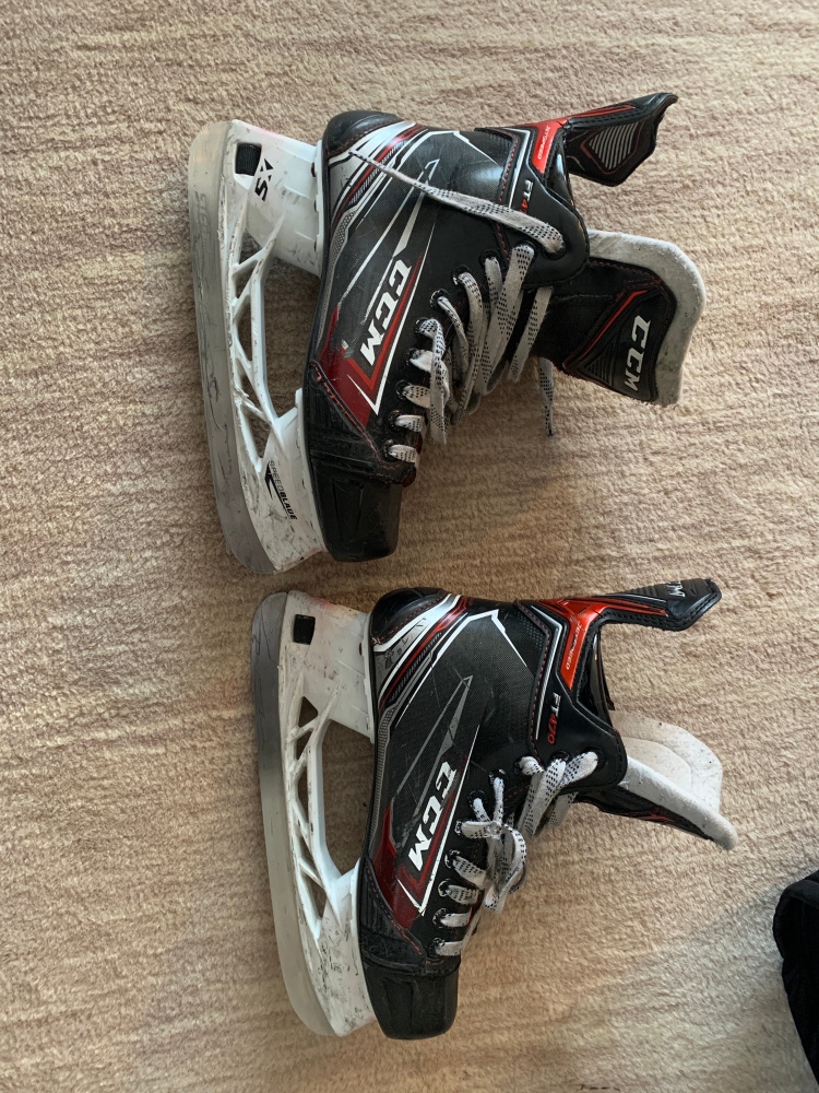 Used CCM Regular Width Size 6.5 JetSpeed FT470 Hockey Skates