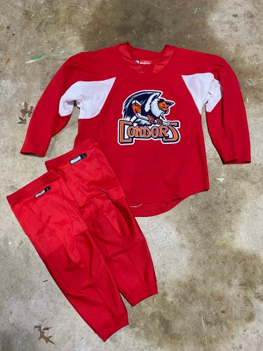 CCM Bakersfield Condors Pro Stock Practice Jersey Size 54