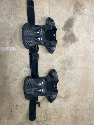 Unisex  Size Youth medium Dirt bike Chest Protector