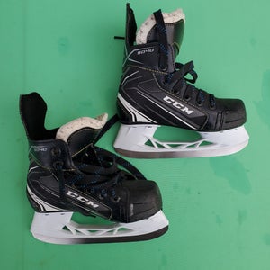Youth Used CCM 9040 Hockey Skates D&R (Regular) 12.0
