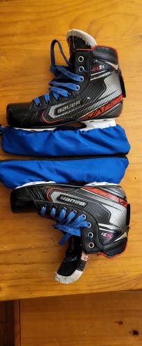 Junior Used Bauer Vapor X2.7 Hockey Goalie Skates Regular Width Size 3
