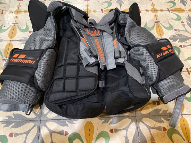 Large/Extra Large Warrior Ritual G2 Goalie Chest Protector
